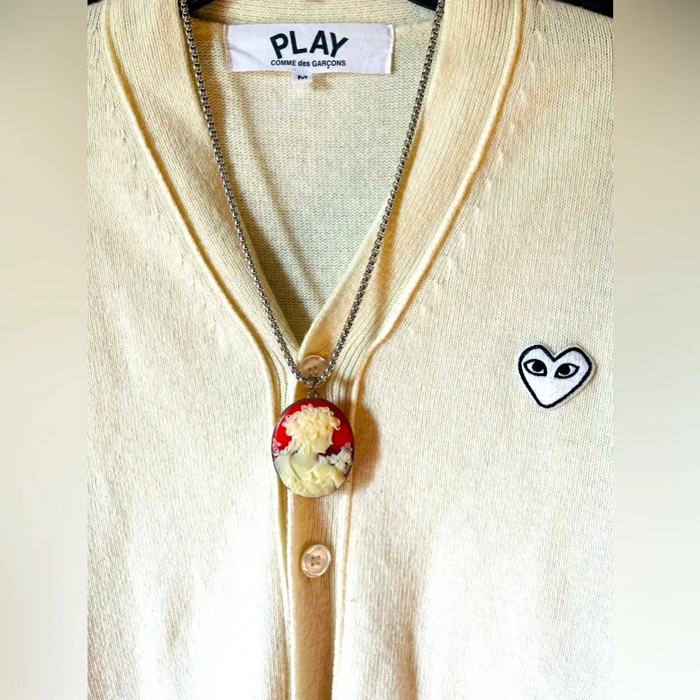 PLAY MEDIUM SWEATER - Picture 3 of 3